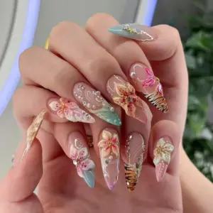 3D Floral Press On Nails Botanical Tiger Lily Fake Nails 1