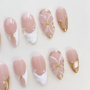 3D Flower French Press On Nails Gold Chrome White Fake Nails 3