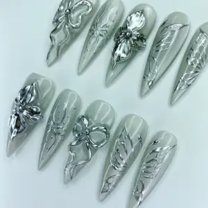 3D Silver Floral Press On Nails Chrome Butterfly Fake Nails 2