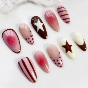Chocolate Strawberry Press On Nails Star Polka Dot Fake Nails 1