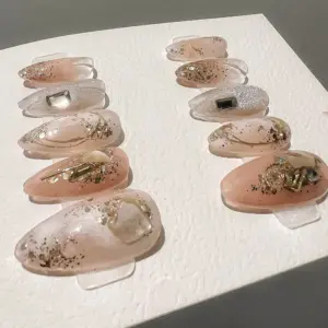 Gemstone Romance Press On Nails 3