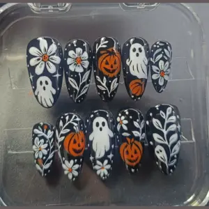Ghost Daisy Pumpkin Press On Nails Floral Halloween Fake Na 1