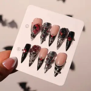 Gothic Rose Chain Press On Nails Dark Luxury 3D Fake Nails 4