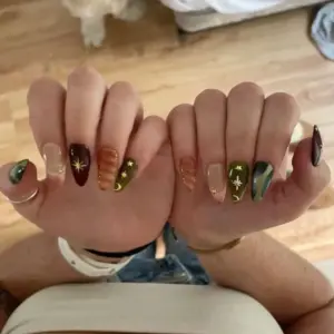 Graffiti Hand Painted Press On Nails Colorful Fake Nails 2