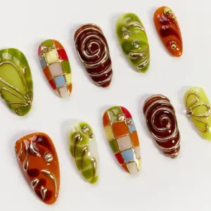 Green Plaid Press On Nails 3D Gold Chrome Swirl Nails 1