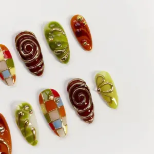 Green Plaid Press On Nails 3D Gold Chrome Swirl Nails 3