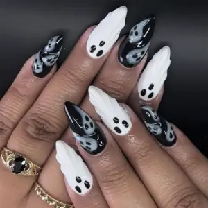 Halloween Ghost Press On Nails Spooky Black White Fake 4