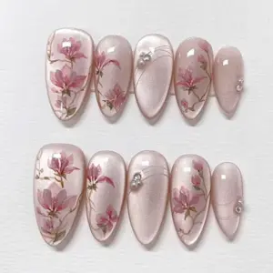 Magnolia Bloom Press On Nails Shimmer Floral Fake Nails 2