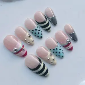 Striped Cat Eye Press On Nails 3D Gold Chrome Fake Nails 2