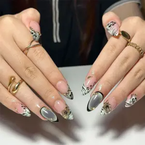Wild Cat 3D Charm Press On Nails Pink Black Gold Fake Nails 4