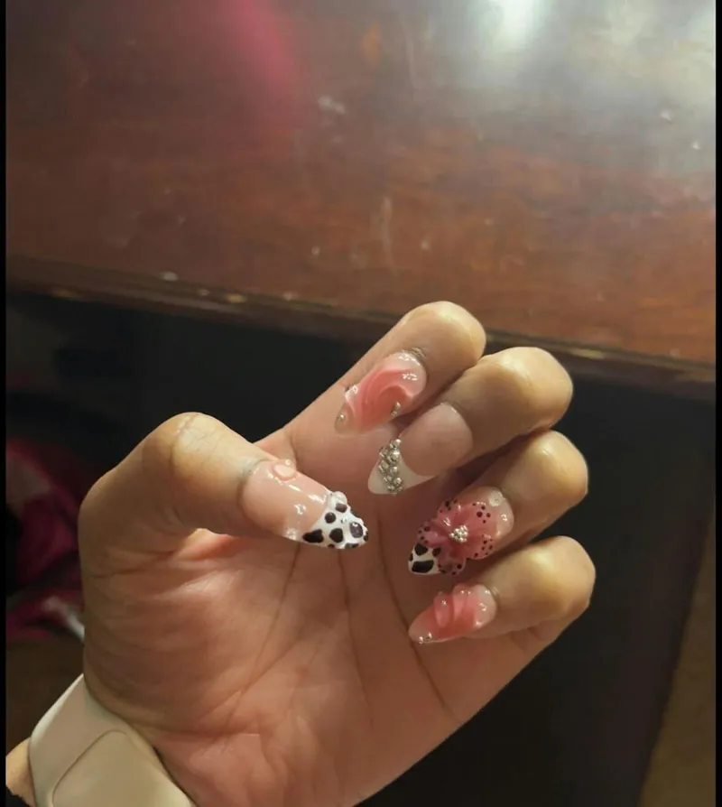 customer nail photo